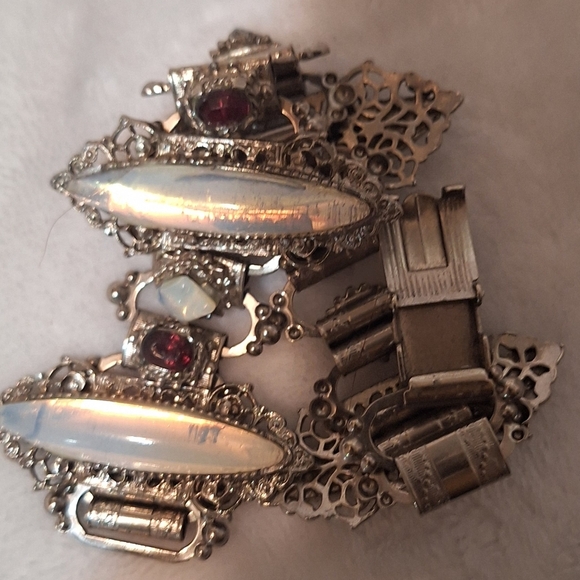 Vintage 1950’s Wide Opaline Glass Purple Crystal Chain Bracelet - Picture 5 of 7